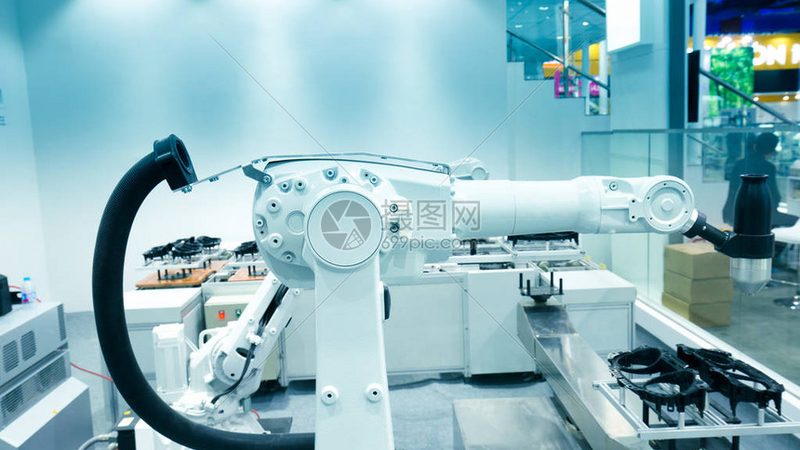 入门起点：AI应用开发与机器学习的区别